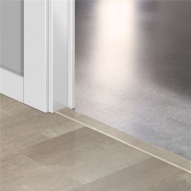 ПВХ профиль-порог для пола и лестниц Quick-Step Incizo 5 in 1 в цвет винилового покрытия Дуб песчаный теплый серый  QSVINCP40083 